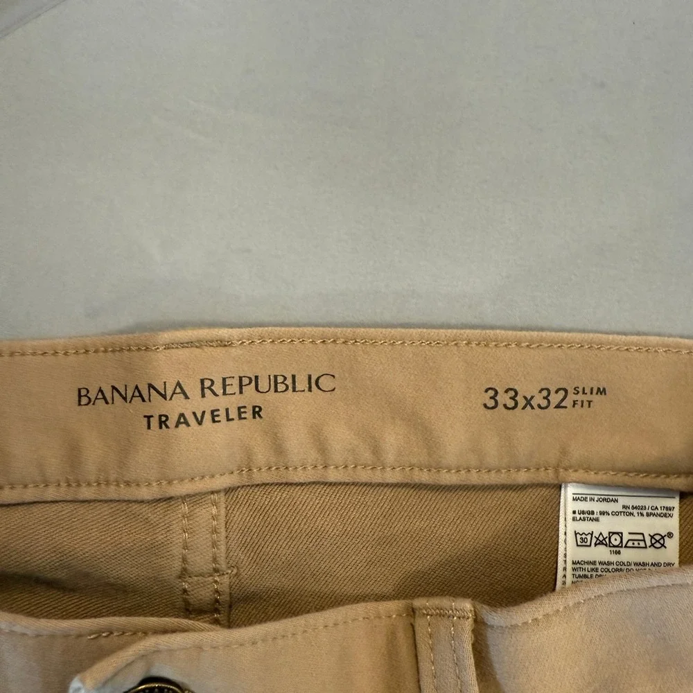 Banana Republic Traveler Slim Fit Pants Mens 33x32 Tan Khaki Chino Stretch